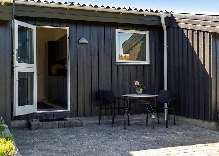 1013-thisted-sine-krokones-vej-12 *